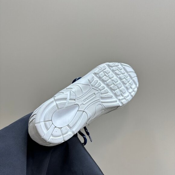 Miu Miu women's casual sneakers - Picture 10 of 10
